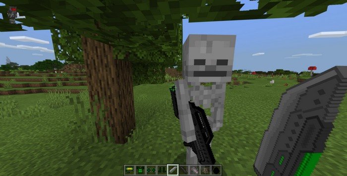 Futuristic Weapons addon for Minecraft PE 1.11.4