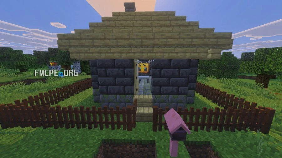 House built with the use of furniture mod
