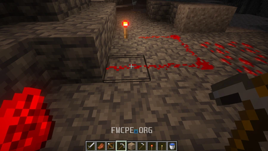 Laying down redstone